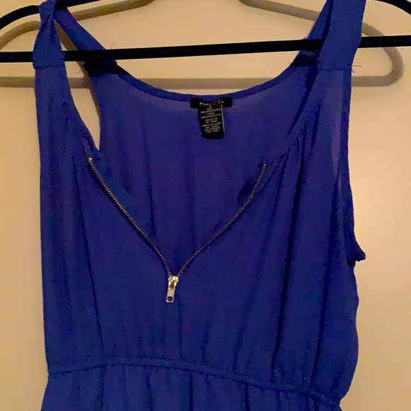 Royal blue dress with a zip up - Picture 2 of 4